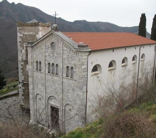 The Costantino's home in the green heart of Tuscany