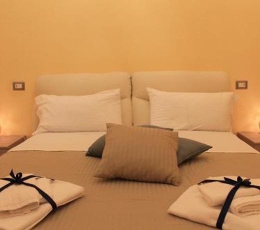 Arco Suite