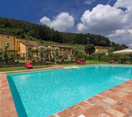 Coselli's luxury Villas