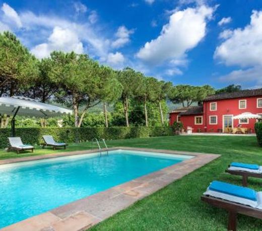 Coselli's luxury Villas