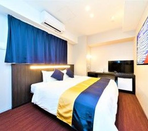 Kuromon Crystal Hotel
