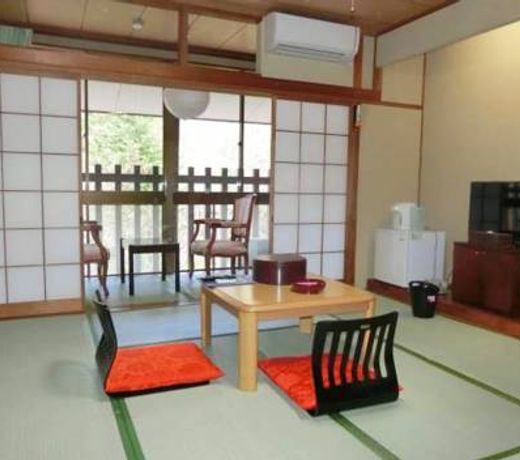 Hotel Yunishigawa