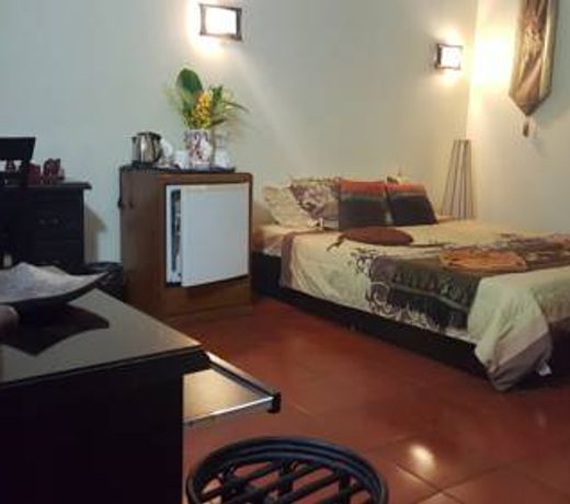 Fitness Retreat Resort & Kep Gym