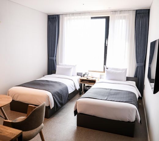 JK Blossom Hotel