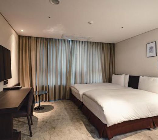 Ramada Encore by Wyndham CheonAn