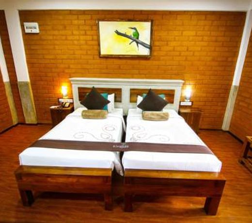 Elephas Resort & Spa