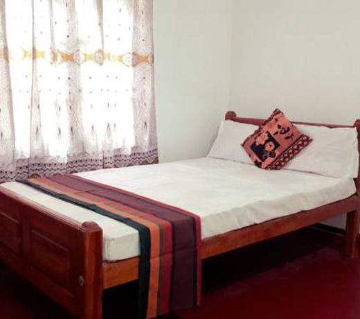 Crescent Holiday Home