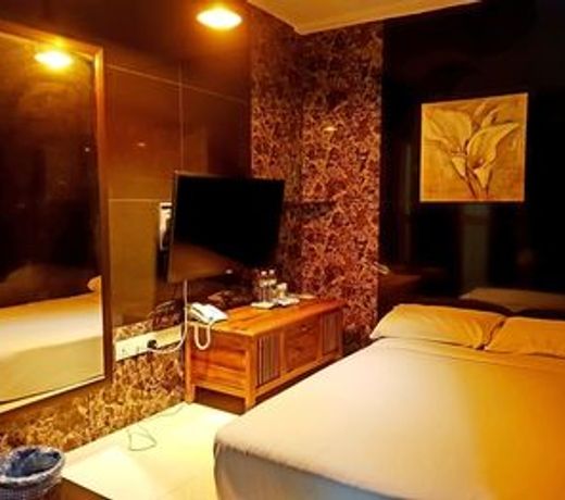 Flyk Hotel
