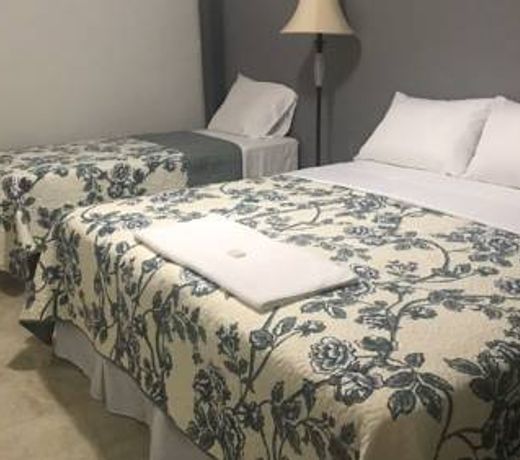 Hostal Rio Piedra