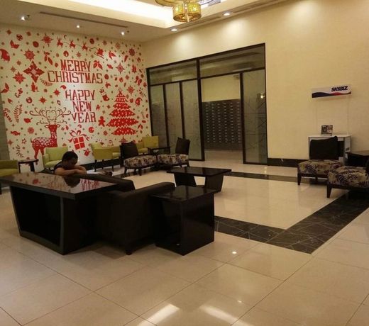 Pioneer Woodlands Condominium