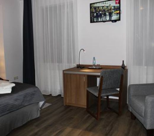 Glas-Hotel 3*