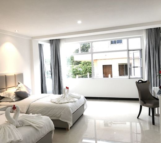 Ocean Star Hotel