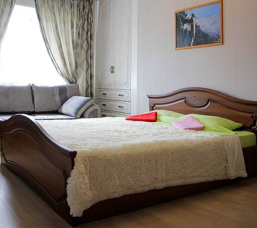 "ElenHaus" Asketizm po-muzski