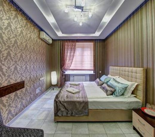 URoom Mini Hotel
