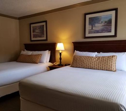 Colonial House Motel