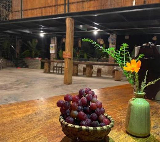 Hoang Nong farmstay - Cua Tu waterfall