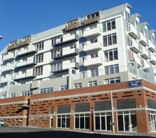 Canterbury Square Apartments