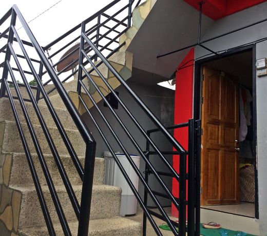 Marjhun's Apartelle
