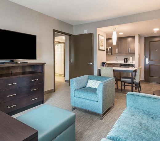Homewood Suites By Hilton Ottawa Airport