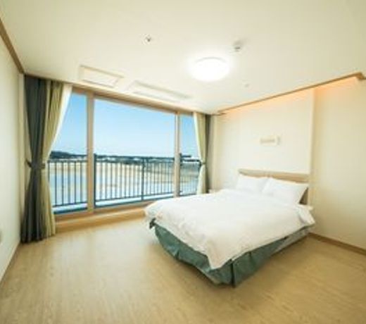 Lake Ocean Resort Sokcho