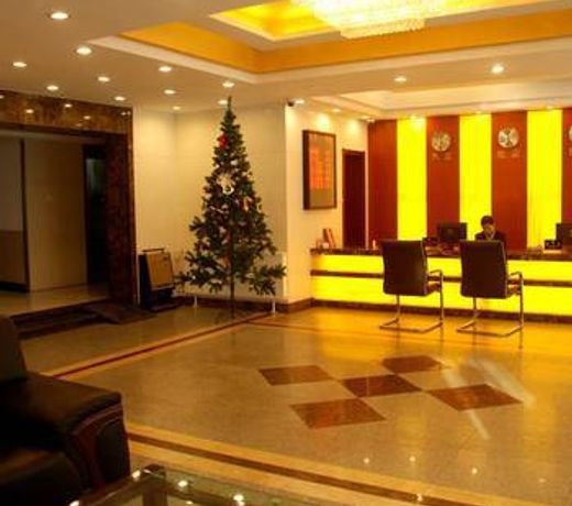 Huayun Hotel