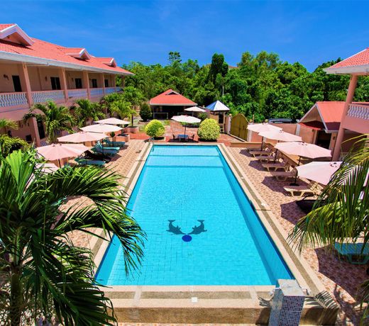 Conrada's Place Hotel and Resort