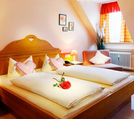 Indra Hotel