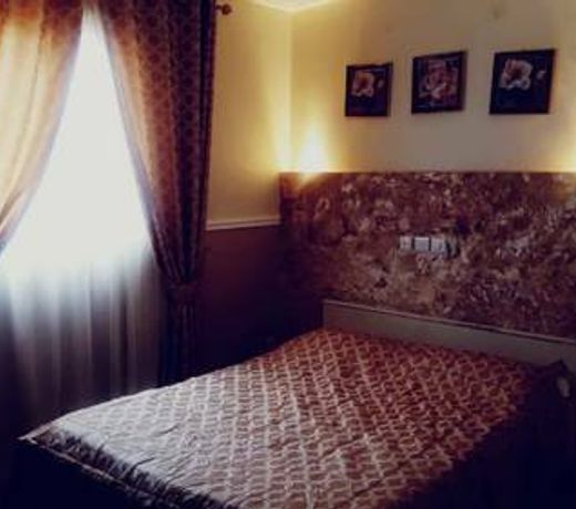 Indra Hotel
