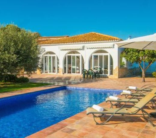 Villa Garlanda - PlusHolidays