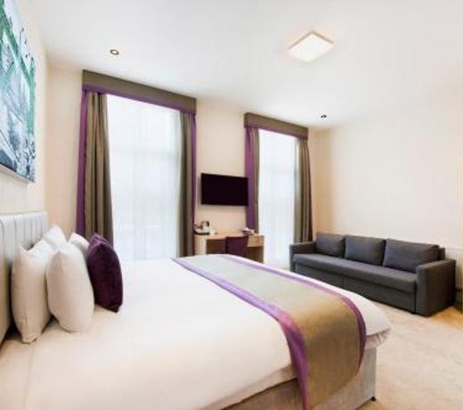 OYO Townhouse 30 Sussex Hotel
