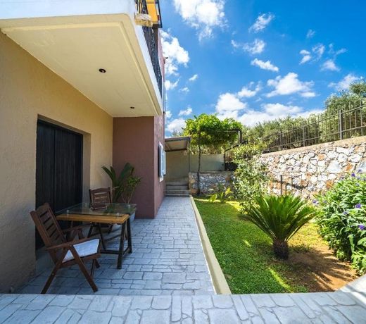 Petronila Luxury Villa with heated private pool
