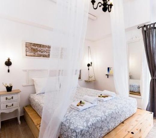 EvaEle Luxury Apartments