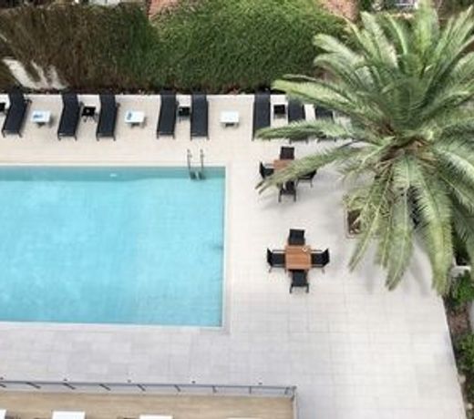 Athens coast hotel