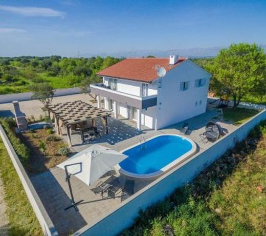 Four bedroom holiday home Horizon - AE1452