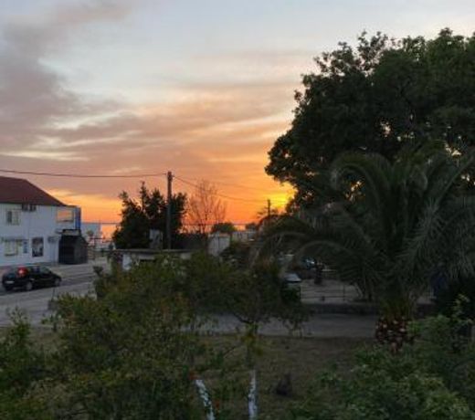 APARTMANI 4 PALME