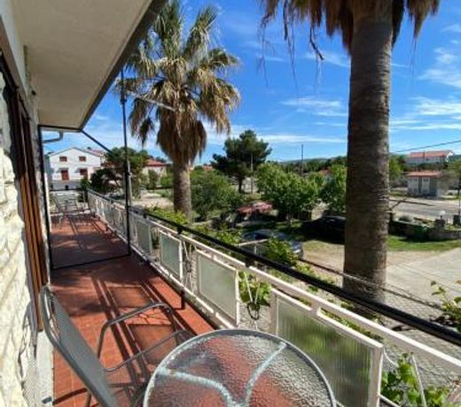 APARTMANI 4 PALME