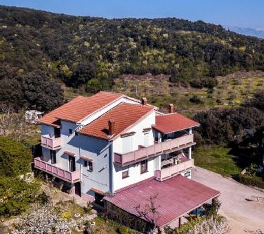Apartments for families with children Kampor, Rab - 15144