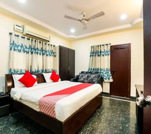 OYO 12856 Beach City