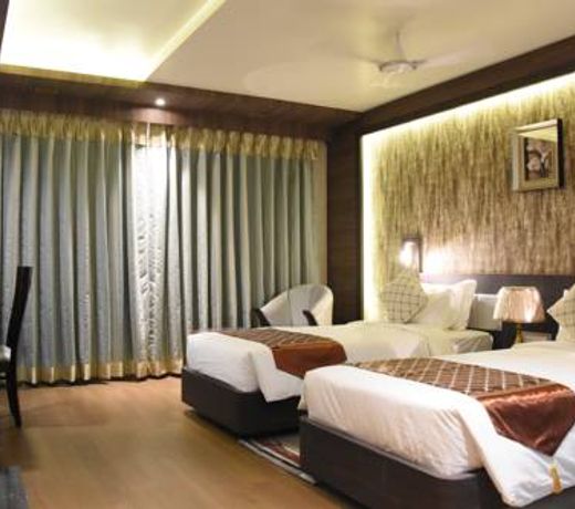 Costa Riviera Hotel