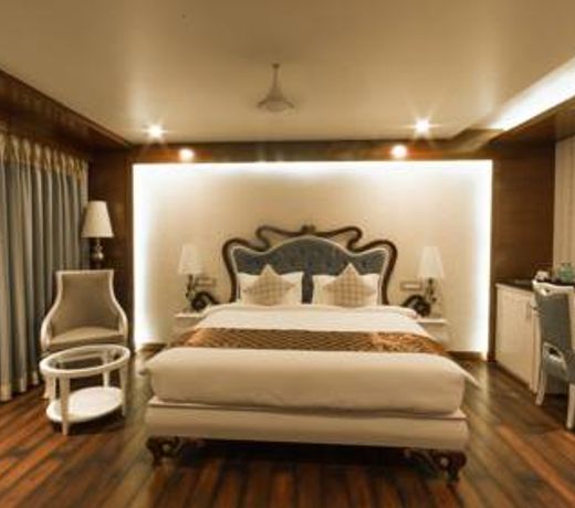 Costa Riviera Hotel