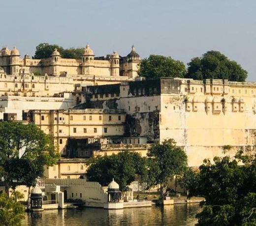 Nirvana Haveli by the lake