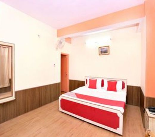 OYO 12242 Home 1RK Shoghi