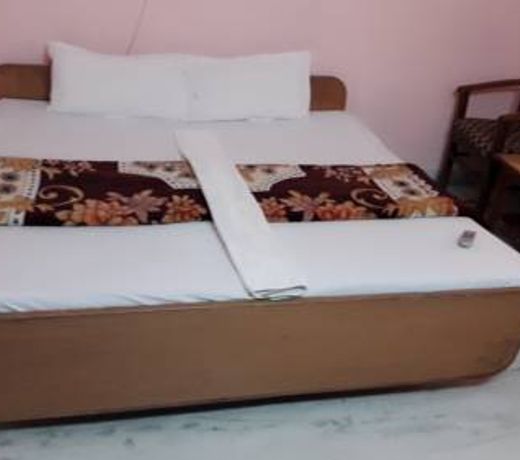 Hotel Atul Regency