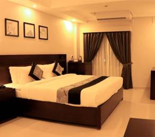All Seasonâs DâFort Ayurvedic Resort