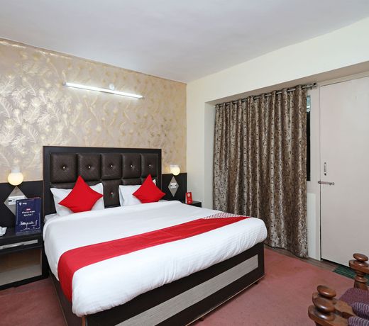 OYO 12222 Hotel Silverton
