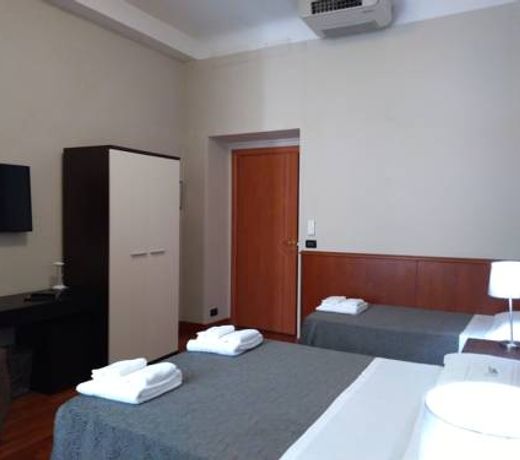 Hotel Twenty Nine