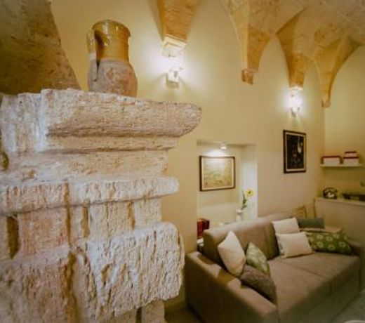 B&B Antichemura