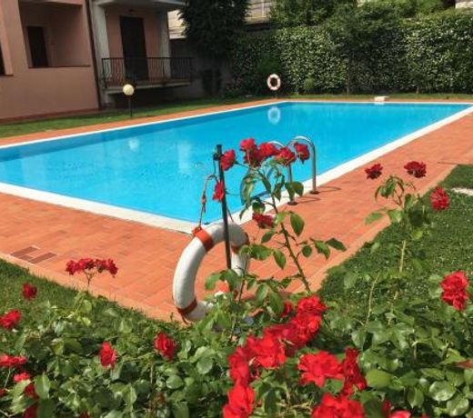 InDesenzano Apartment