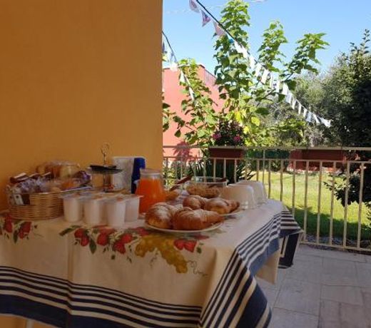 B&B Lara Santola