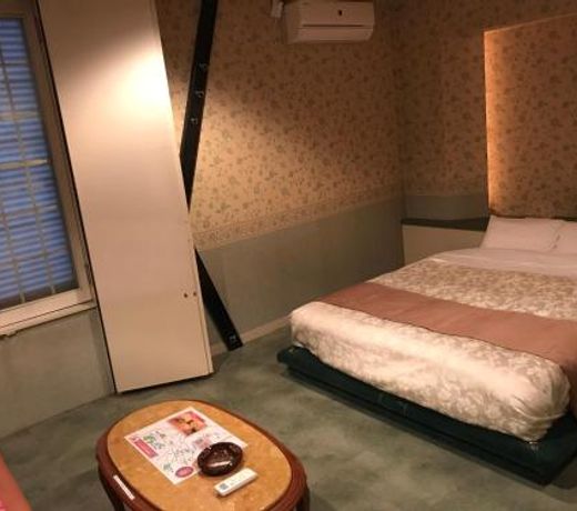 Hotel Tiffany (Adult Only)